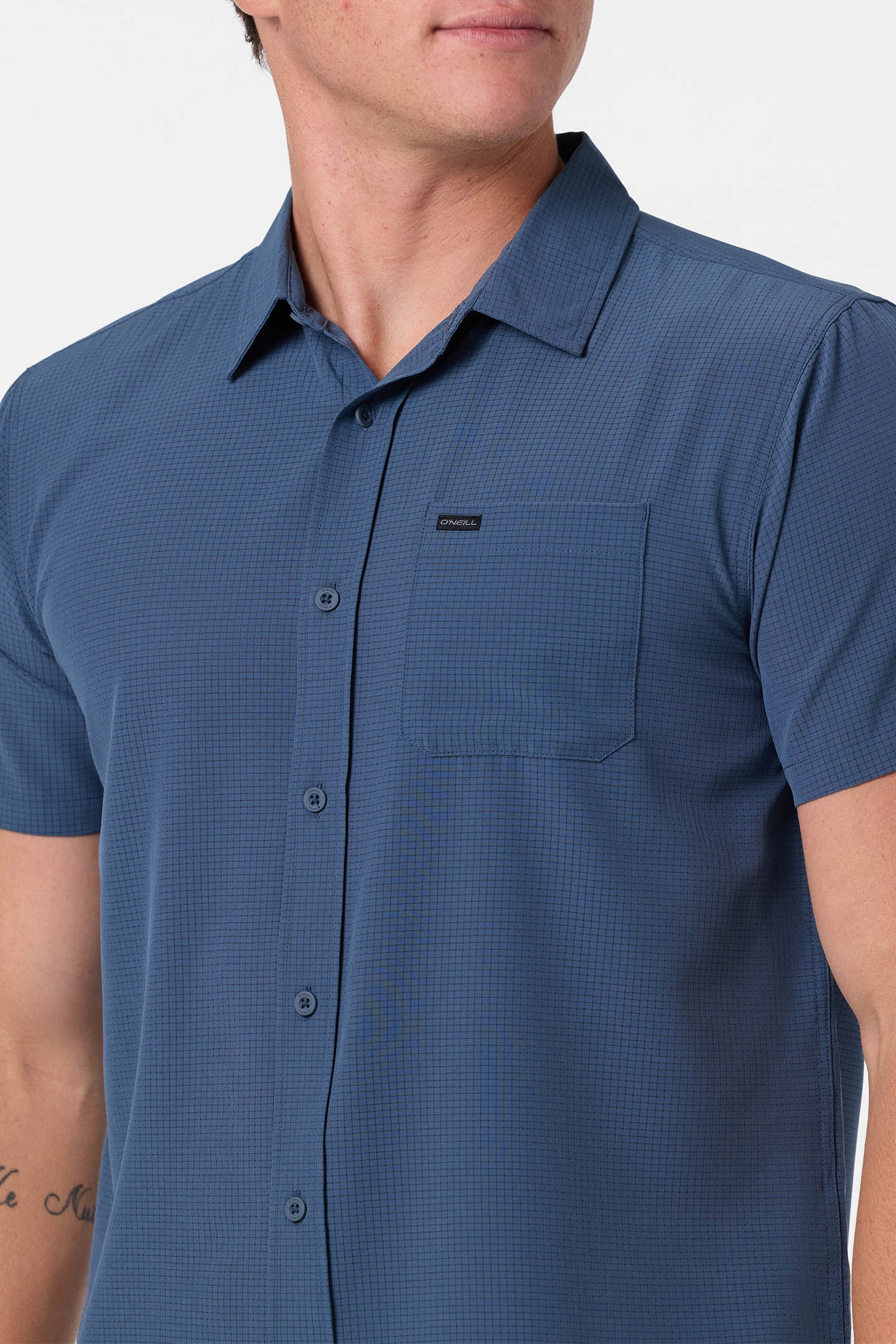 TRVLR Perforated Standard Fit Shirt - Image 4