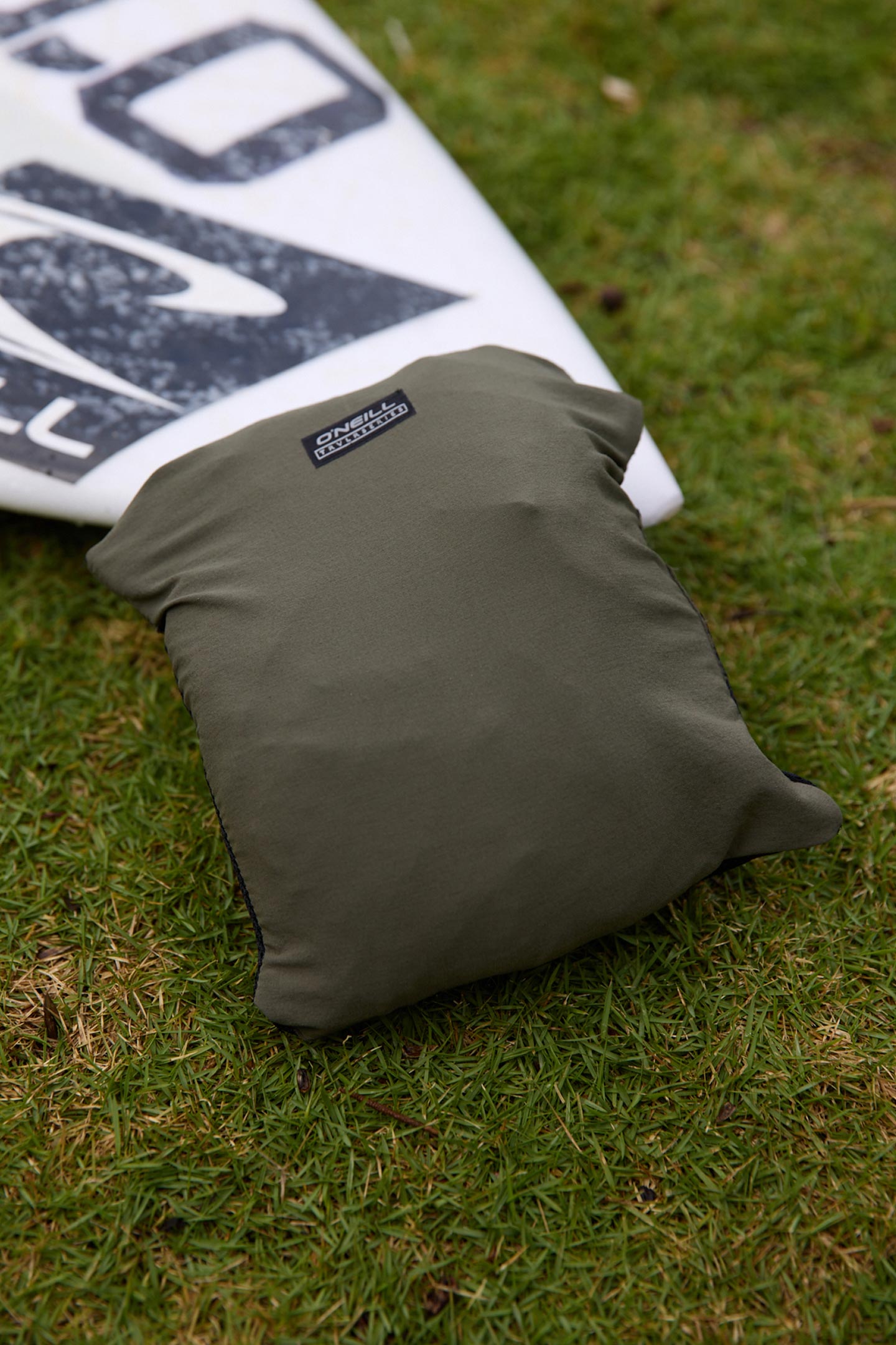 TRVLR Cargo 20 Hybrid Shorts - Image 11