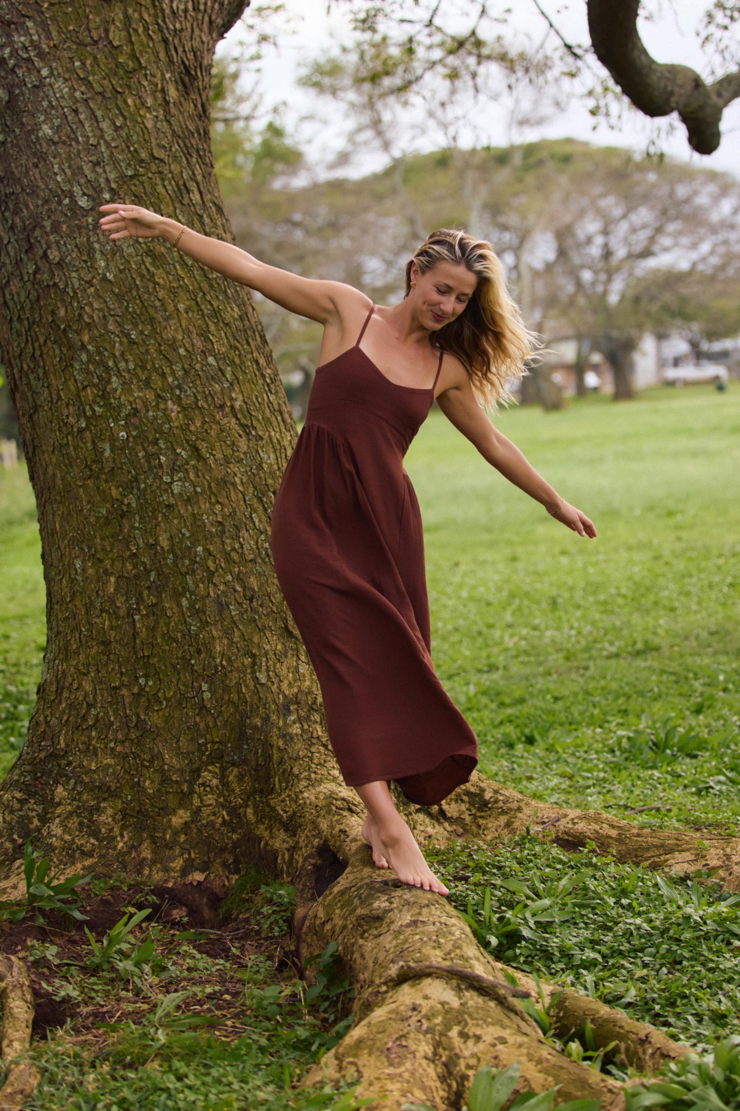 Linden Solid Midi Dress