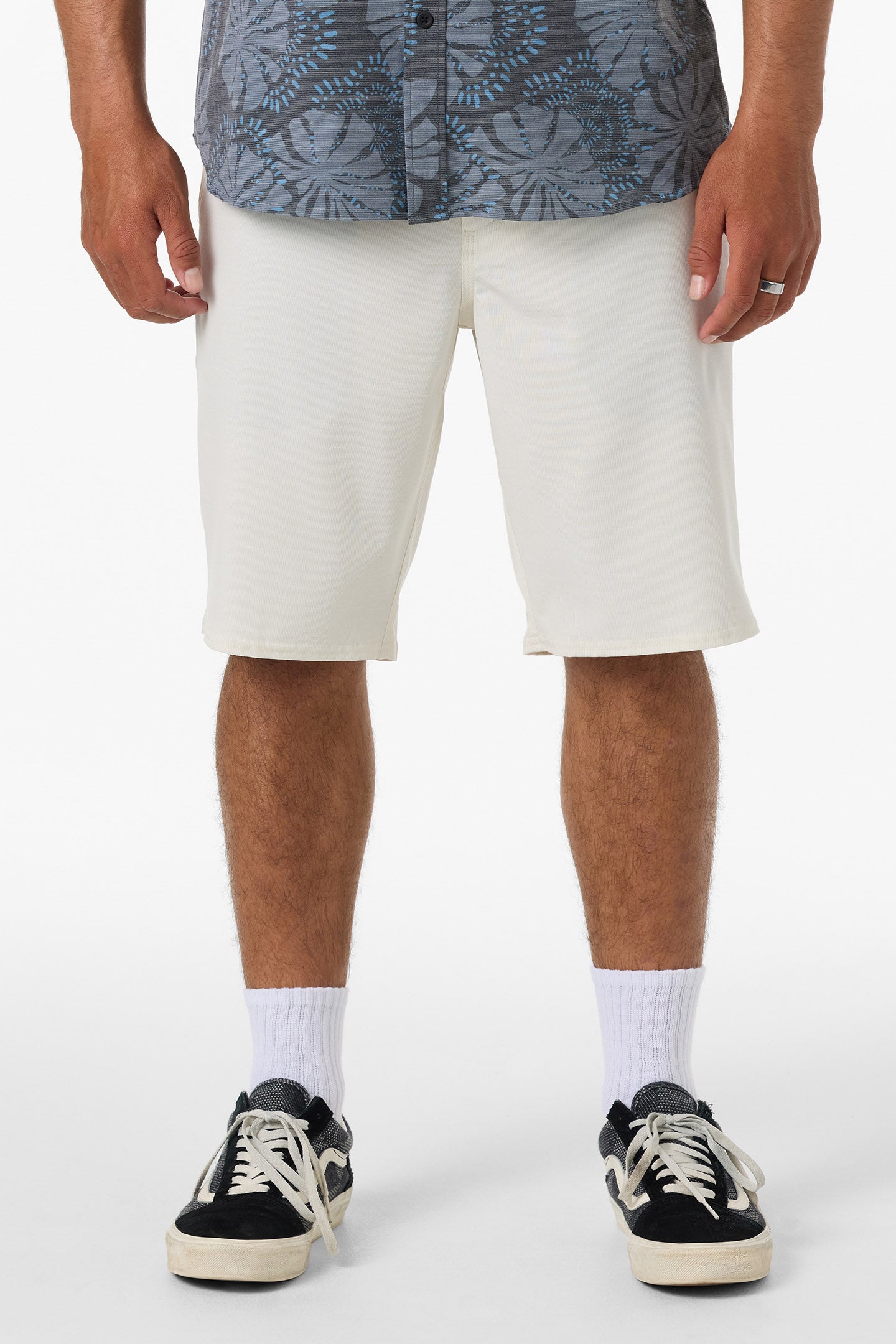 Portola Slub Check 20 Hybrid Shorts - Image 2