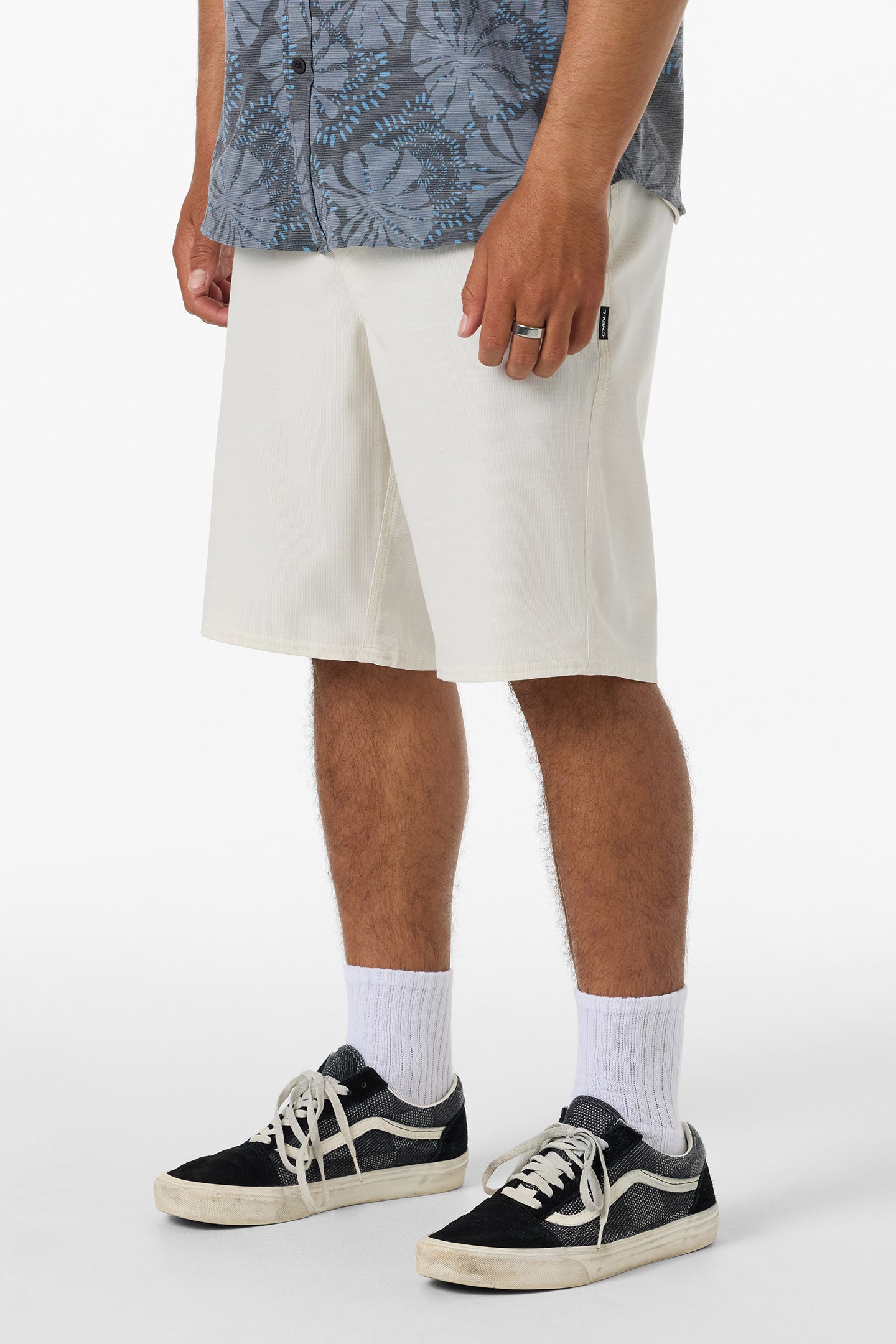 Portola Slub Check 20 Hybrid Shorts - Image 3