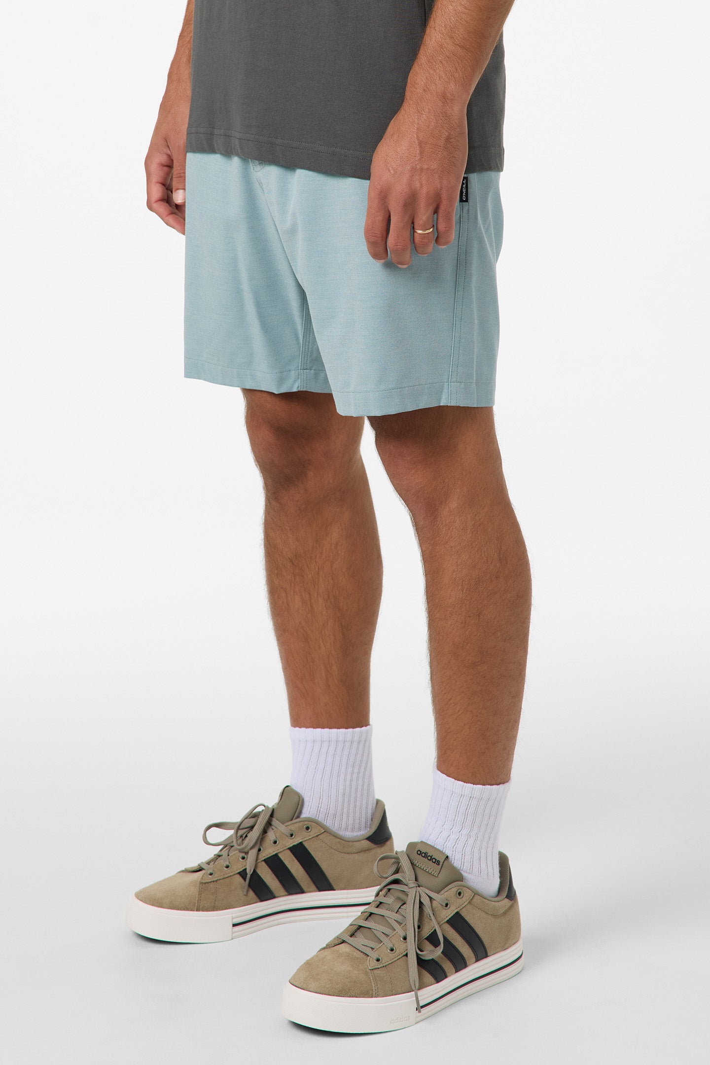 Reserve Light Check Elastic Waist 18 Hybrid Shorts - Image 3