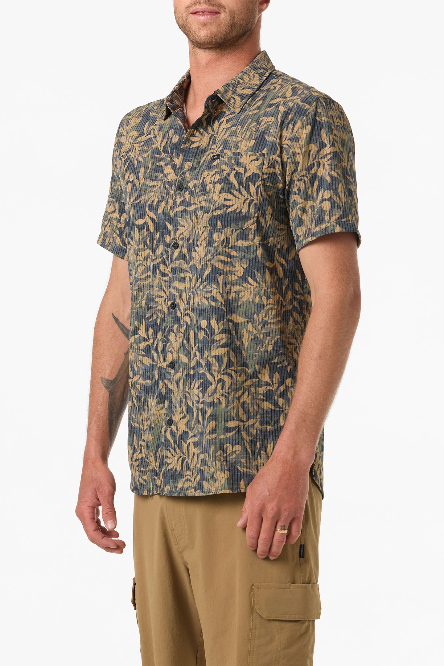 TRVLR Perforated Printed Standard Fit Shirt - Image 3