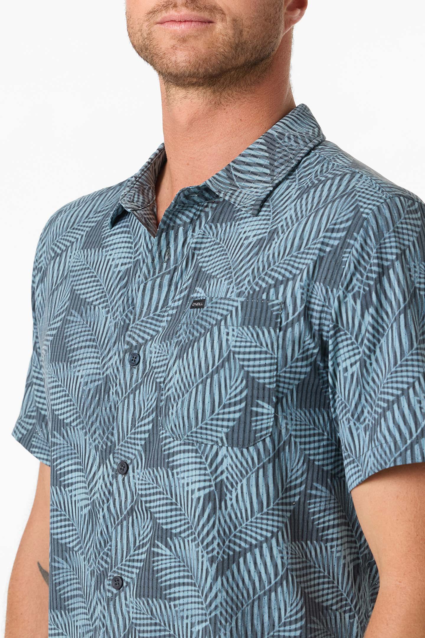 TRVLR Perforated Printed Standard Fit Shirt - Image 4