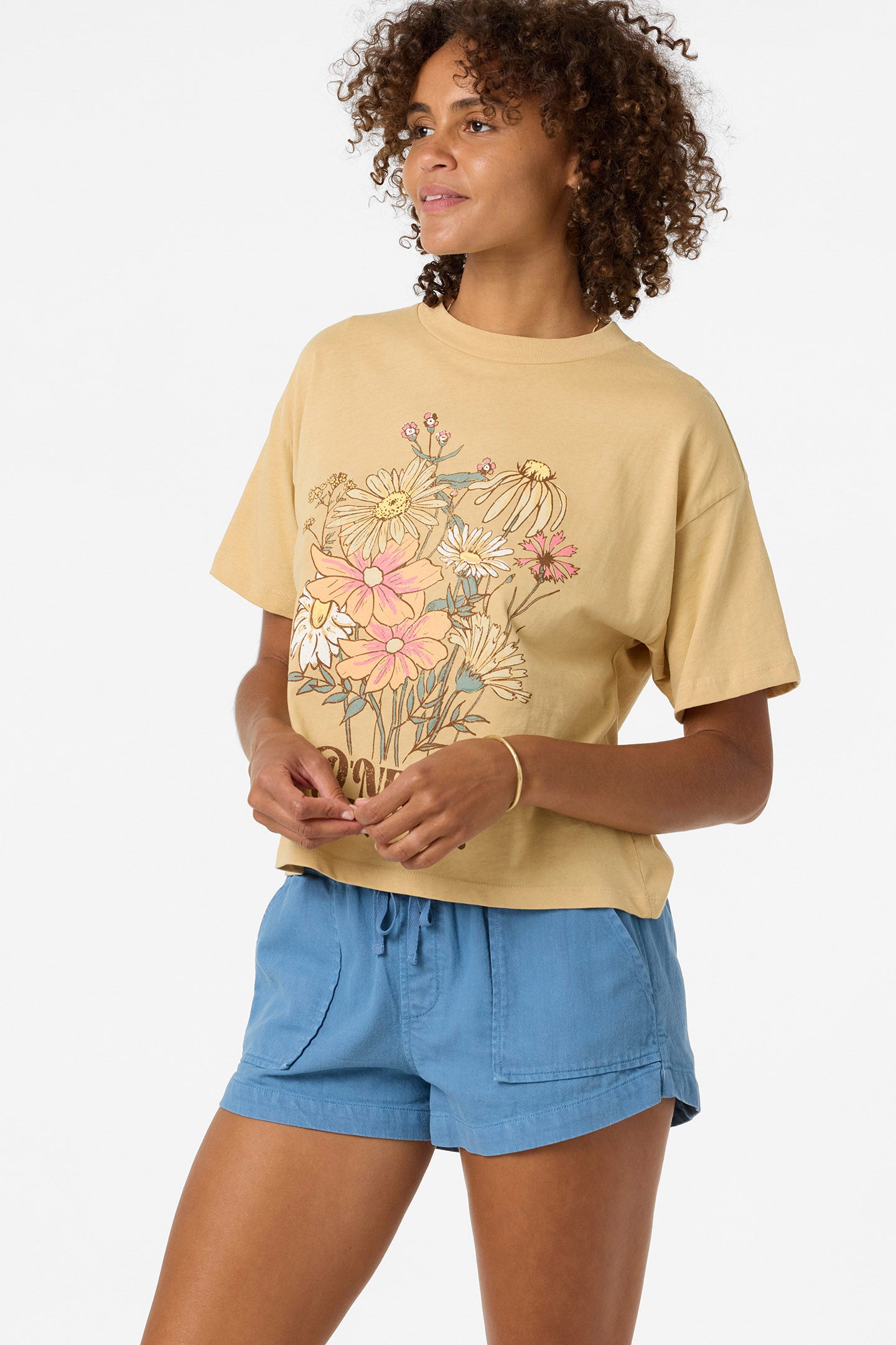 Bouquet Easy Tee - Image 4